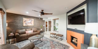 8787 E MOUNTAIN VIEW Road 8787 E MOUNTAIN VIEW Road Photo Gallery 1