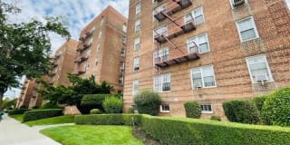 63-93 Woodhaven Boulevard 63-93 Woodhaven Boulevard Photo Gallery 1