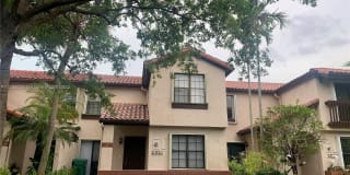 13321 SW 95th Ave 13321 SW 95th Ave Photo Gallery 1