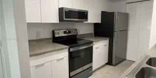 450 S Park Rd 450 S Park Rd Photo Gallery 1
