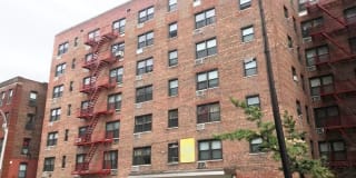 143-40 Roosevelt Avenue 143-40 Roosevelt Avenue Photo Gallery 1