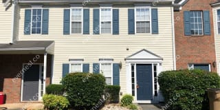 26 Hampton Dr 26 Hampton Dr Photo Gallery 1