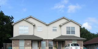 1015 N Brents 1015 N Brents Photo Gallery 1