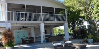 14 Corrine Pl 14 Corrine Pl Photo Gallery 1