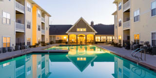 Flagstone at Indian Trail Apartments Flagstone at Indian Trail Apartments Photo Gallery 1
