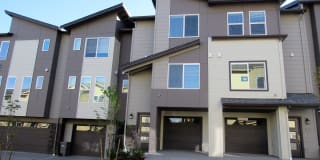 15720 Meadow Rd #E3 15720 Meadow Rd #E3 Photo Gallery 1