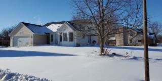565 Coventry Pkwy 565 Coventry Pkwy Photo Gallery 1