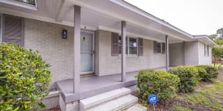 9 Castlewood Drive 9 Castlewood Drive Photo Gallery 1