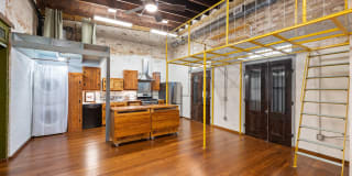 1500 East Madison Street 1500 East Madison Street Photo Gallery 1