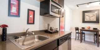 Summit Riverside Apartments Summit Riverside Apartments Photo Gallery 1