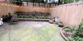 147 East 61st Street 147 East 61st Street Photo Gallery 1