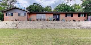 1304 Loma Dr 1304 Loma Dr Photo Gallery 1