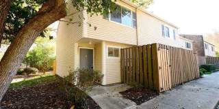 220 Elizabeth Street 220 Elizabeth Street Photo Gallery 1
