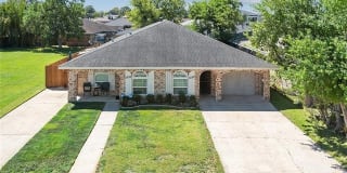 7232 YORKTOWN Drive 7232 YORKTOWN Drive Photo Gallery 1