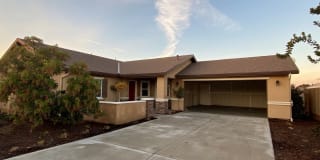 823 Elderwood 823 Elderwood Photo Gallery 1