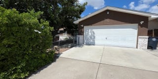 12905 Roma Ave NE 12905 Roma Ave NE Photo Gallery 1