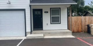 839 W Oak St. 839 W Oak St. Photo Gallery 1
