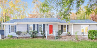 2748 Knob Hill Drive 2748 Knob Hill Drive Photo Gallery 1