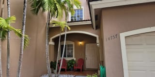 14757 SW 9th Ln 14757 SW 9th Ln Photo Gallery 1