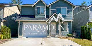 667 SE Olga Circle 667 SE Olga Circle Photo Gallery 1
