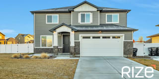 2137 W 2170 S 2137 W 2170 S Photo Gallery 1