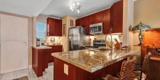 121 Golden Isles Dr 121 Golden Isles Dr Photo Gallery 1