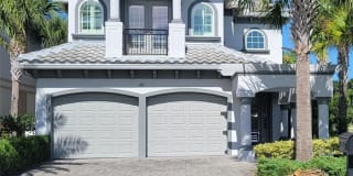 281 YACHT HARBOR 281 YACHT HARBOR Photo Gallery 1