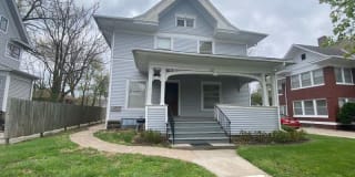 2121 Washington Street 2121 Washington Street Photo Gallery 1