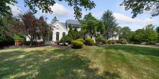 17 Glacier Dr 17 Glacier Dr Photo Gallery 1