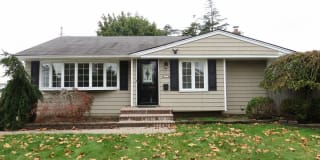 21 Cambridge Drive 21 Cambridge Drive Photo Gallery 1