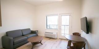 1 bed, 1 bath, $1165