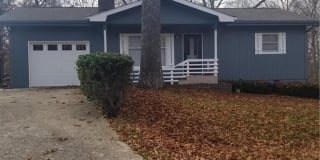 25 Churchill DR 25 Churchill DR Photo Gallery 1