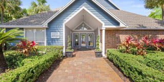 Twelve Oaks at Windermere Twelve Oaks at Windermere Photo Gallery 1