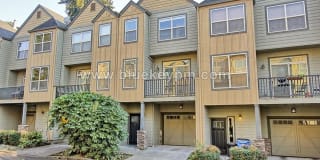 601 NE 84th Circle 601 NE 84th Circle Photo Gallery 1