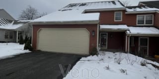43 Commonwealth Dr. 43 Commonwealth Dr. Photo Gallery 1