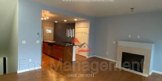 11735 NW Holly Springs Ln 11735 NW Holly Springs Ln Photo Gallery 1