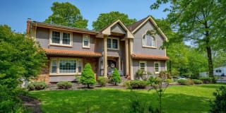 5 Snowdrift Drive 5 Snowdrift Drive Photo Gallery 1