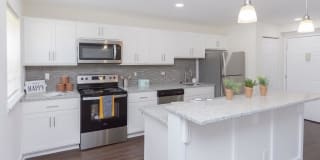 Kingswood Apartments Kingswood Apartments Photo Gallery 1