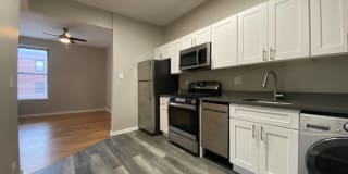2801 W Logan Blvd 2801 W Logan Blvd Photo Gallery 1
