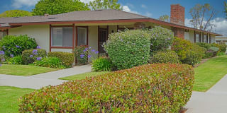 139 East Carmel Green 139 East Carmel Green Photo Gallery 1