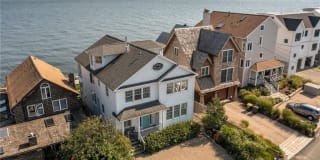 2073 Fairfield Beach Road 2073 Fairfield Beach Road Photo Gallery 1