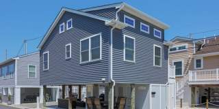118 W Tide Way 118 W Tide Way Photo Gallery 1