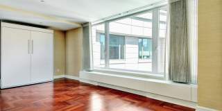 240 Riverside Boulevard 240 Riverside Boulevard Photo Gallery 1