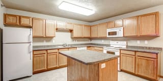 Hawk Pointe Hawk Pointe Photo Gallery 1