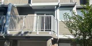 332 5th Ave S 332 5th Ave S Photo Gallery 1
