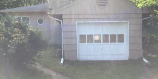 1413 Sterling Ave 1413 Sterling Ave Photo Gallery 1