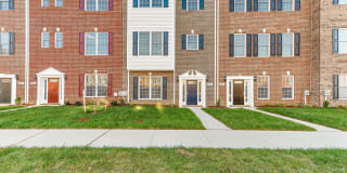 979 RYE DRIVE 979 RYE DRIVE Photo Gallery 1