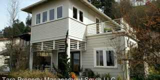 6346 Bay Road 6346 Bay Road Photo Gallery 1