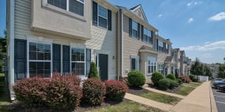 Emerald Pointe Emerald Pointe Photo Gallery 1