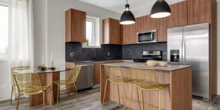 730 - 840 E Irving Park Road 730 - 840 E Irving Park Road Photo Gallery 1